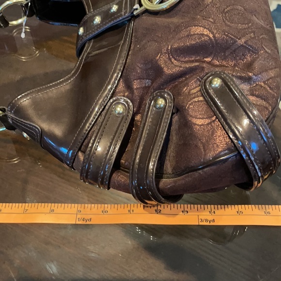 XO Shoulder Handbag 👜 - Picture 5 of 7